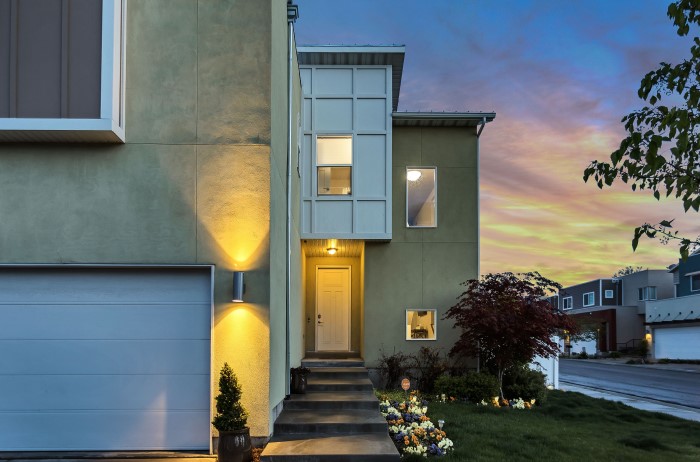 Improve Curb Appeal - Lighting | The Azzam Group at RE/MAX Haven Realty