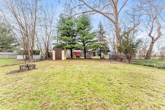 8939 Manorford Dr, Parma Heights | Azzam Turnkey | The Azzam Group | RE/MAX Haven | Cleveland, OH