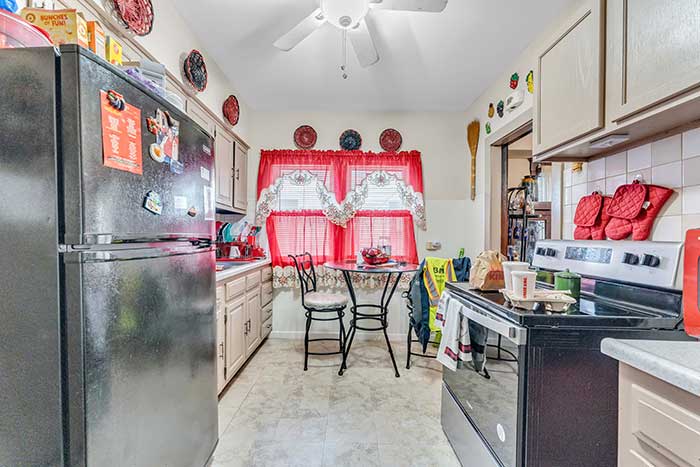 10425 Almira Ave | Azzam Turnkey | The Azzam Group | Re/Max Haven Realty | Cleveland, OH