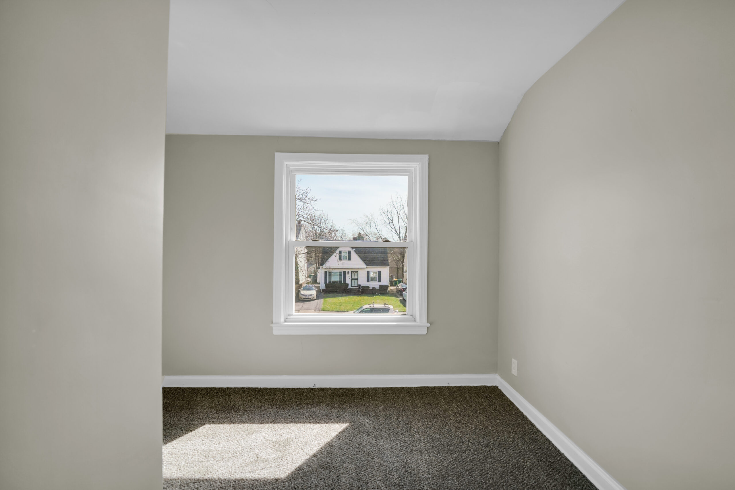 19413 Nitra Ave, Maple Heights | Turnkey Property | The Azzam Group | Cleveland, OH