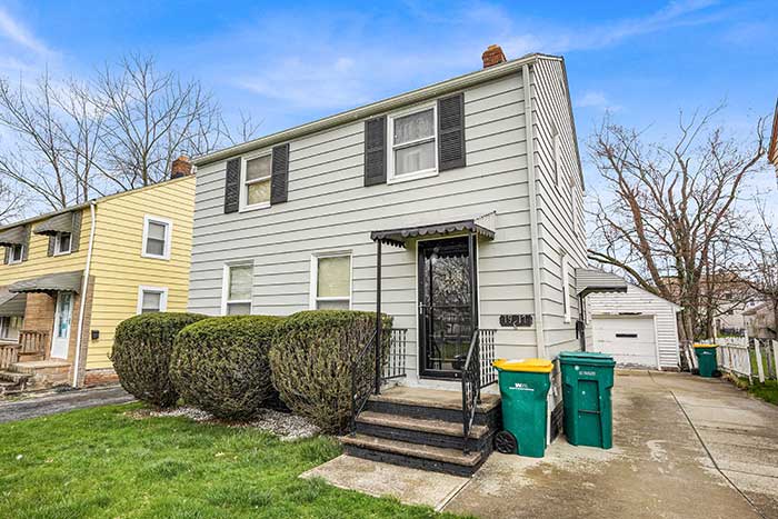 19317-gardenview-foh-2