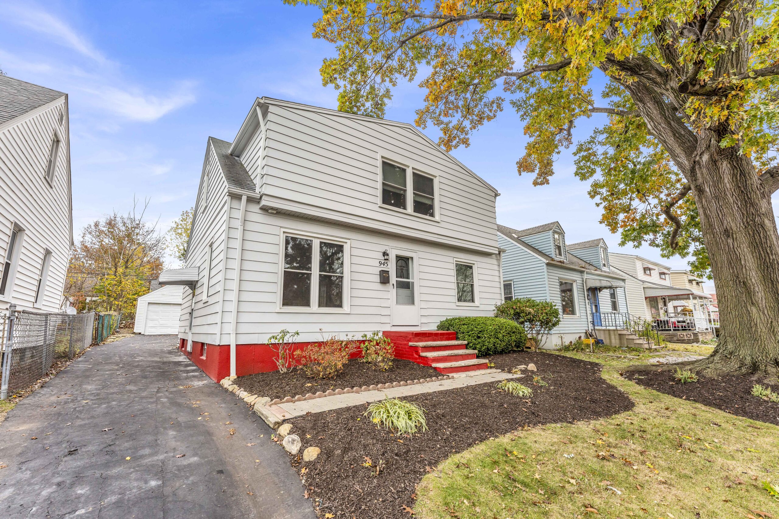 945 E 223 St, Euclid | The Azzam Group | RE/MAX Haven | Cleveland, OH