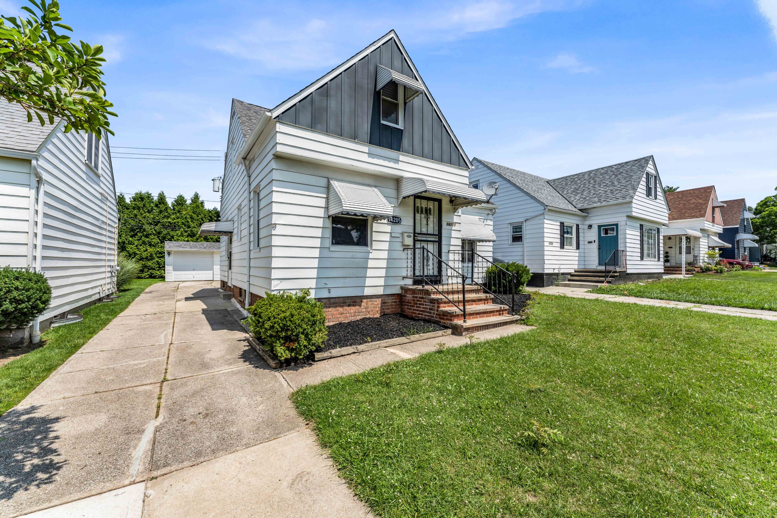 14205 Corridon Ave | Maple Heights | The Azzam Group | RE/MAX Haven | Cleveland, OH