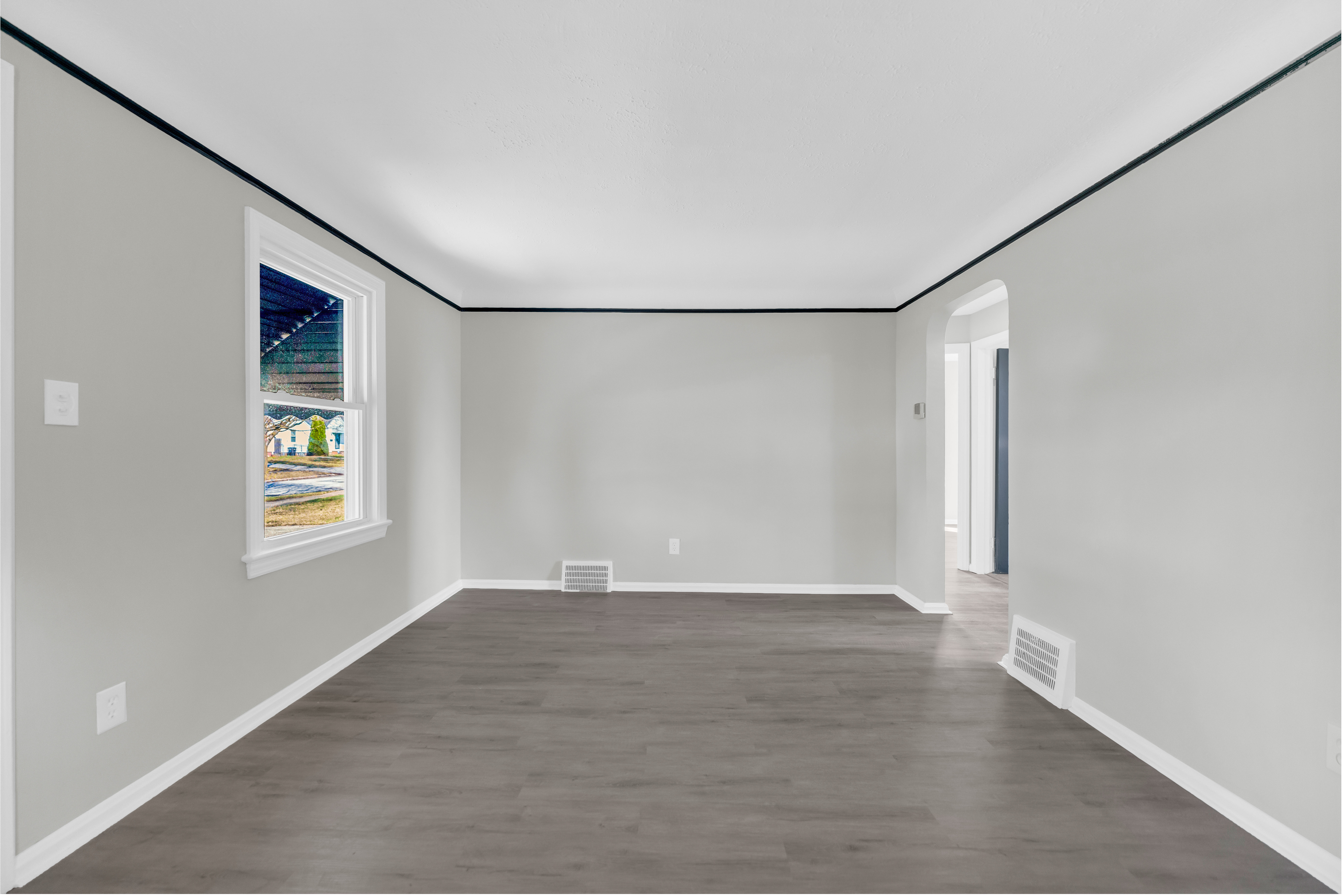 16902 Lotus Dr, Cleveland | TAG The Azzam Group | RE/MAX Haven Realty | Cleveland, OH