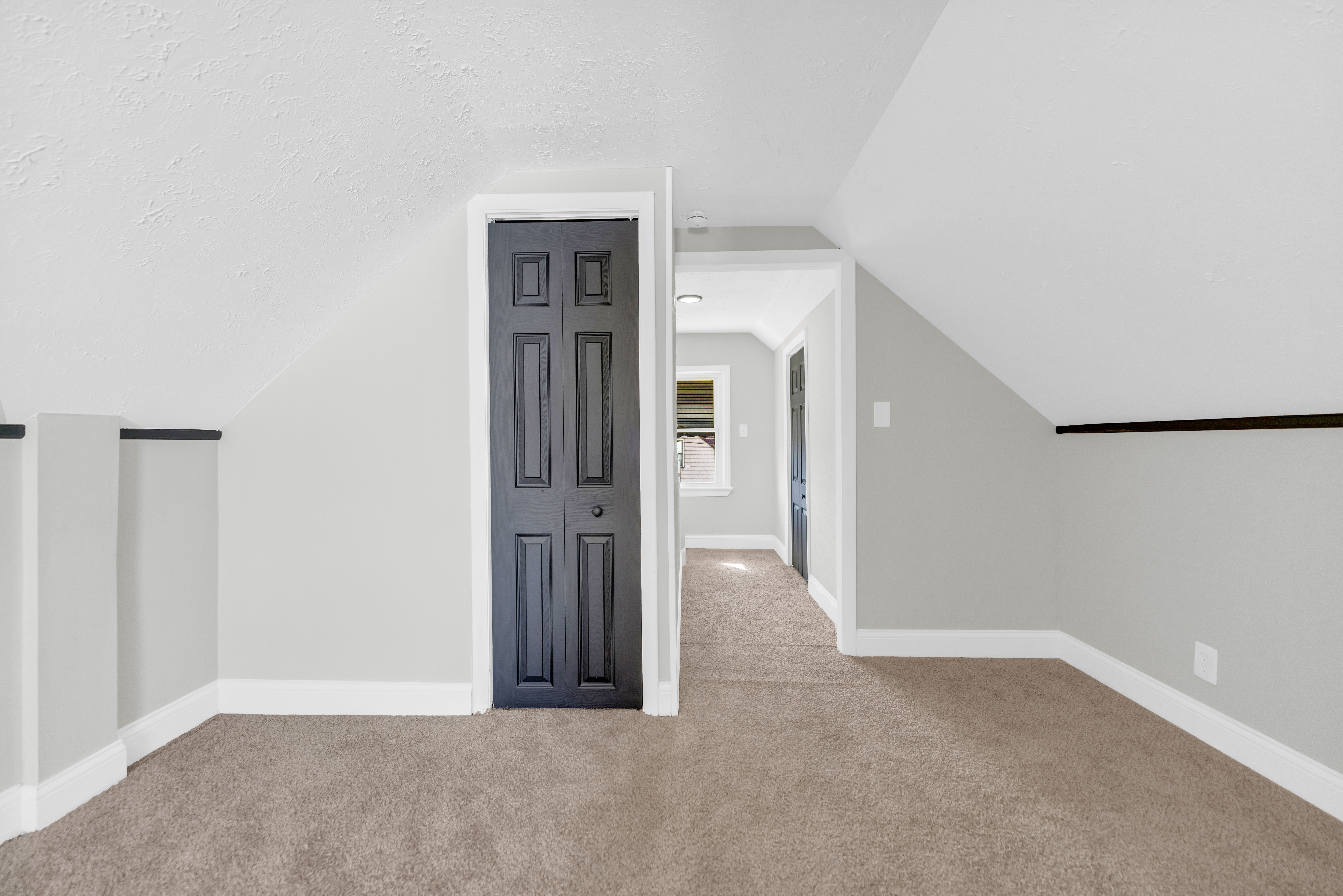 16902 Lotus Dr, Cleveland | TAG The Azzam Group | RE/MAX Haven Realty | Cleveland, OH