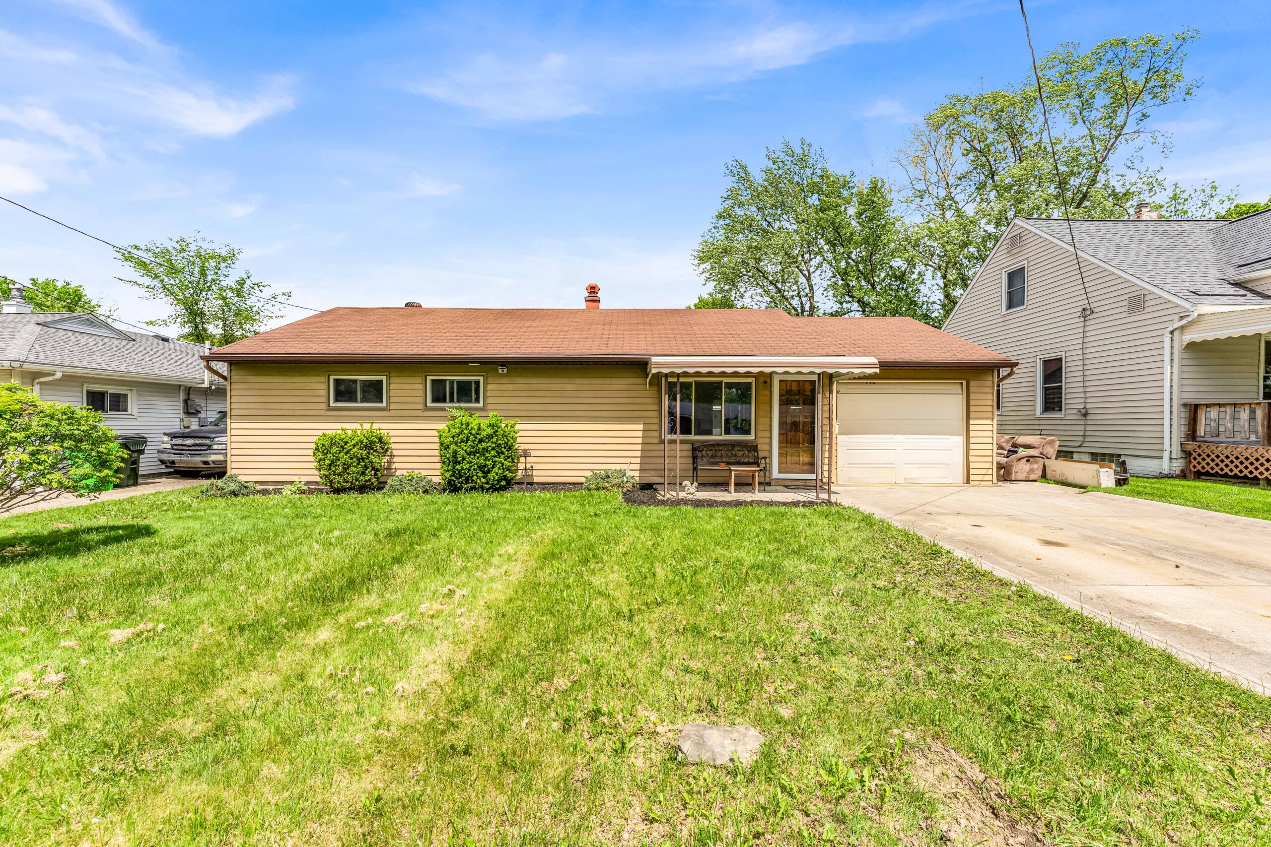 152 Paul St | Bedford | The Azzam Group | RE/MAX Haven | Cleveland, OH