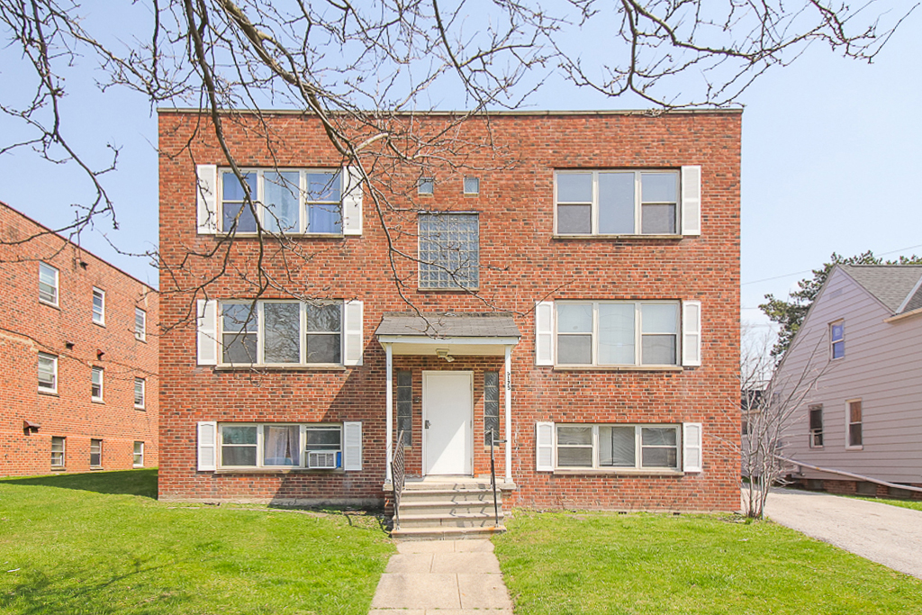 5175 Warrensville Center Rd, Maple Heights | Michael Azzam | The Azzam Group at RE/MAX Haven Realty | Cleveland, Ohio Realtors