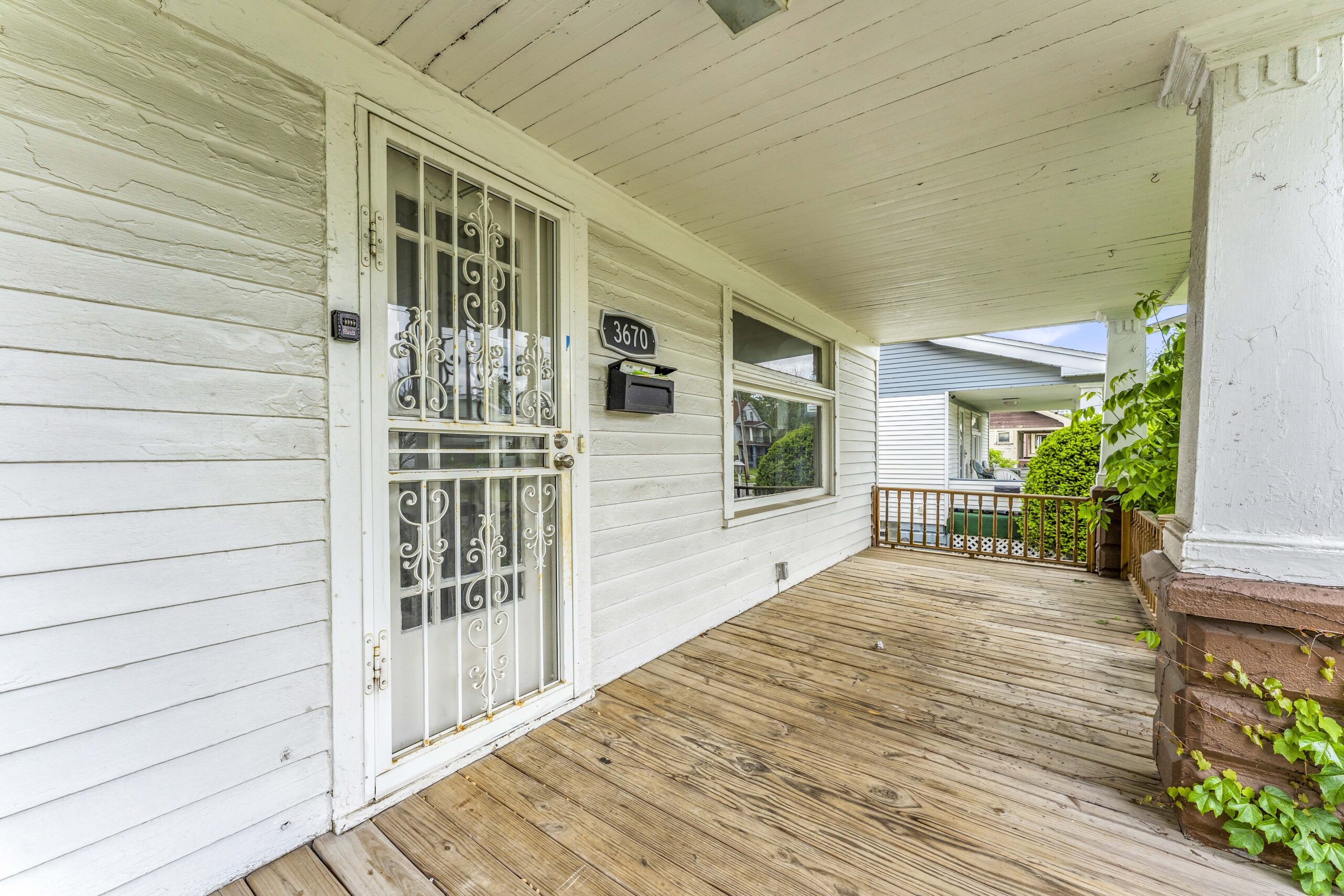 3670 E 138th St | Cleveland | The Azzam Group | RE/MAX Haven | Cleveland, OH