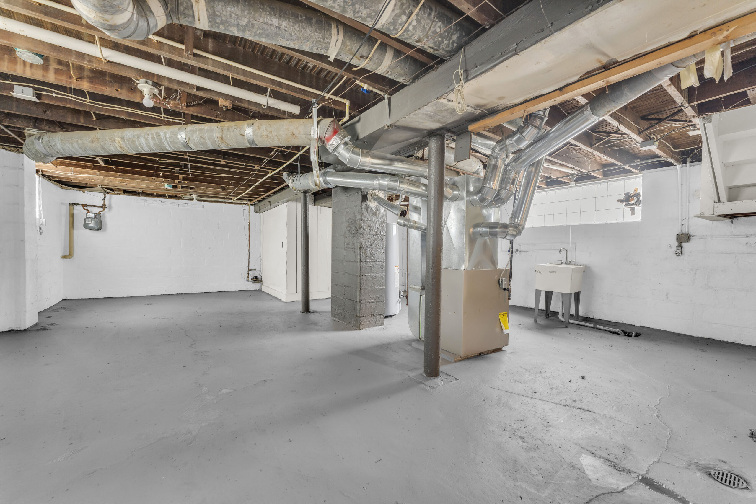 3670 E 138th St | Cleveland | The Azzam Group | RE/MAX Haven | Cleveland, OH