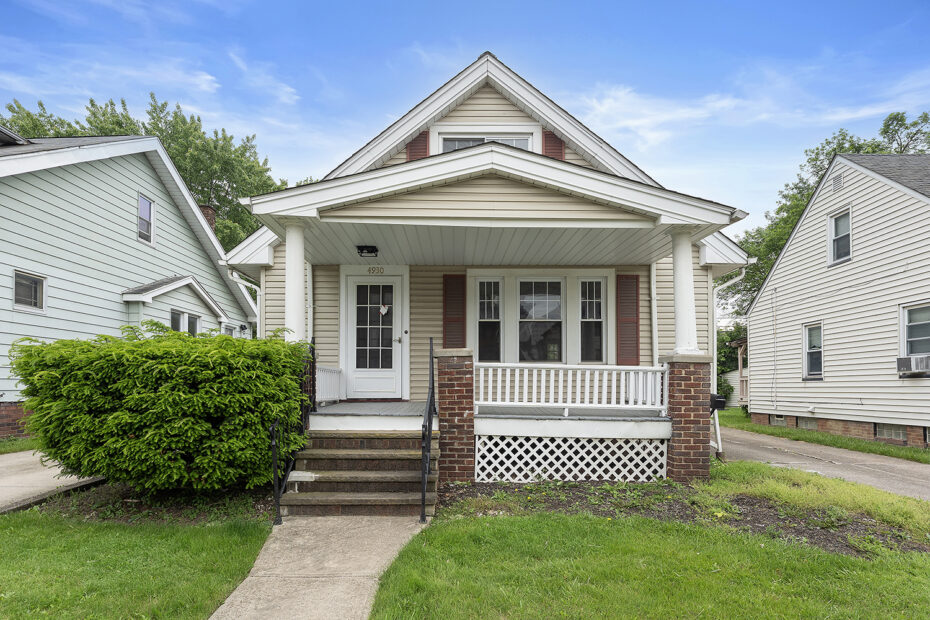 4930 E 109th Street | Garfield Heights | The Azzam Group | RE/MAX Haven | Cleveland, OH