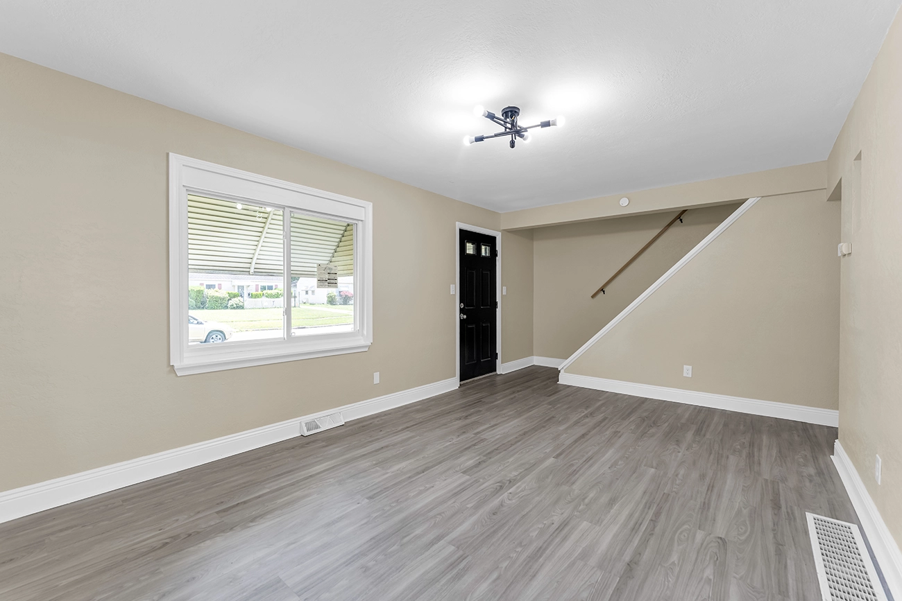 25291 Richards Ave, Euclid | The Azzam Group | Cleveland, OH