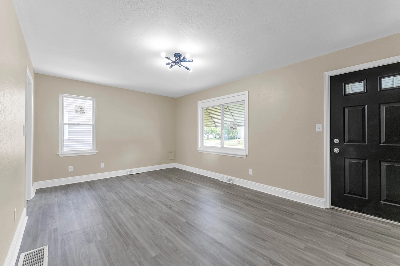 25291 Richards Ave, Euclid | The Azzam Group | Cleveland, OH