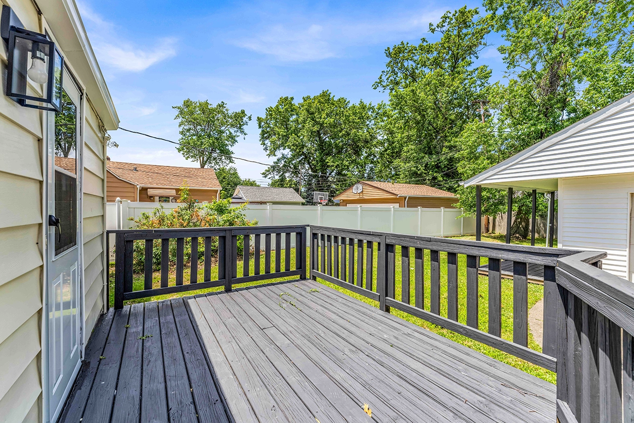 25291 Richards Ave, Euclid | The Azzam Group | Cleveland, OH