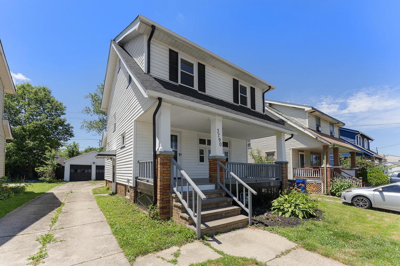 3790 W 116th St, Cleveland, OH, 44111 | The Azzam Group | Re/Max Haven | Cleveland, OH