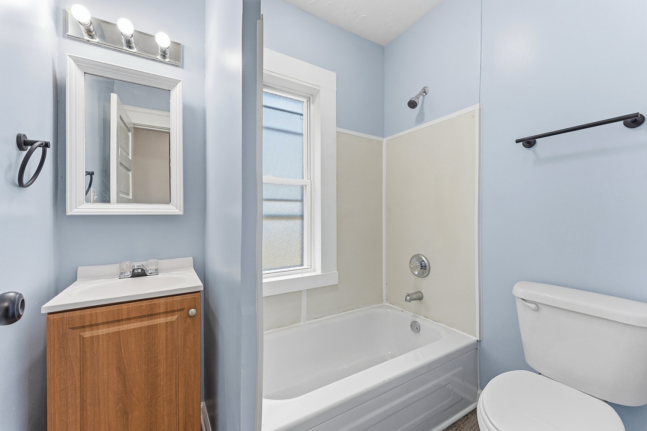1349 E 115 St, Cleveland, OH 44106 | The Azzam Group | RE/MAX Haven | Cleveland, OH