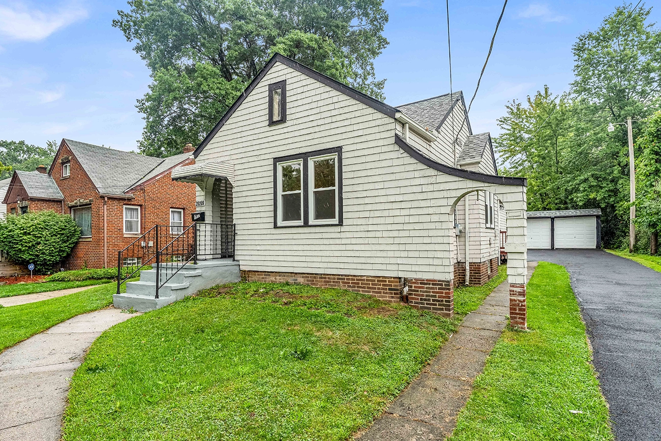 20209 Gladstone Rd, Warrensville Heights, OH 44122 | The Azzam Group | RE/MAX Haven | Cleveland, OH