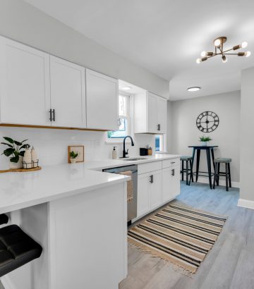 Investors-front-Image